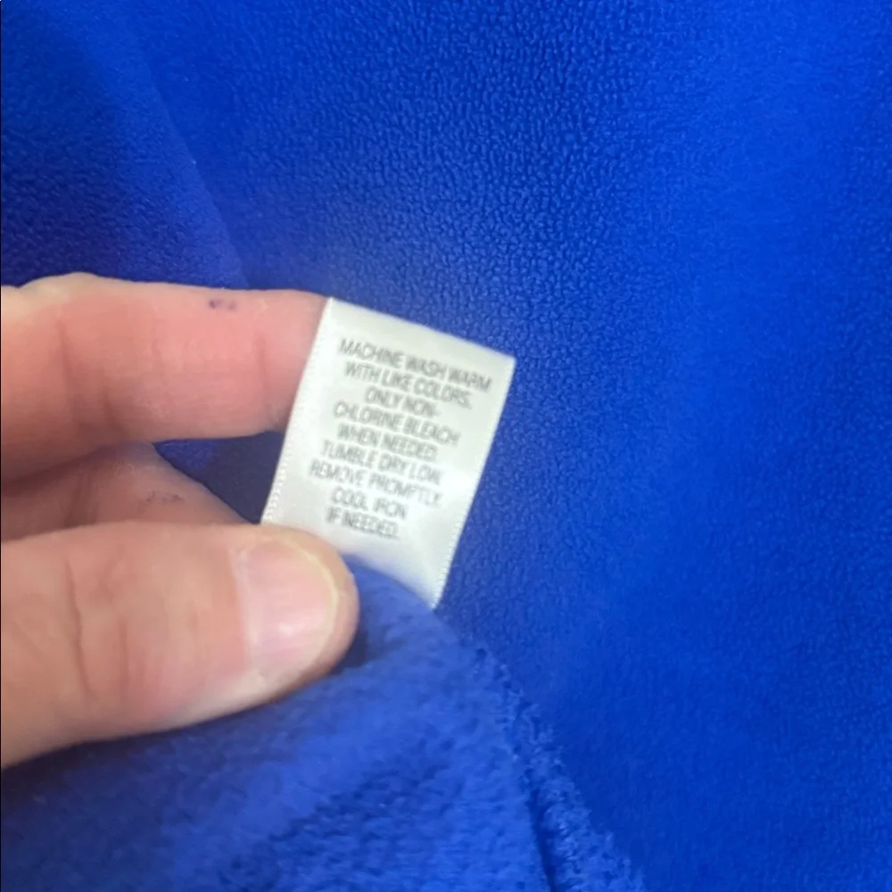 Men's Blue Half-Zip Fleece Sweater. XXL